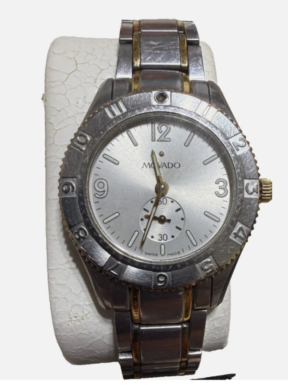 Movado Ladies or Mens Gentry Quartz 0604999 Two-Tone SS Sapphire 6.75″ w/ Box